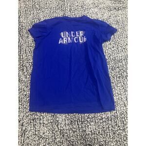 Womens Under Armour Shirt. GUC. Size L.